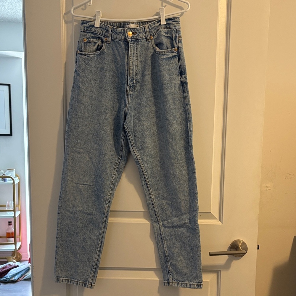 Zara Women’s High-Waisted Light Blue Jeans, Sz 8